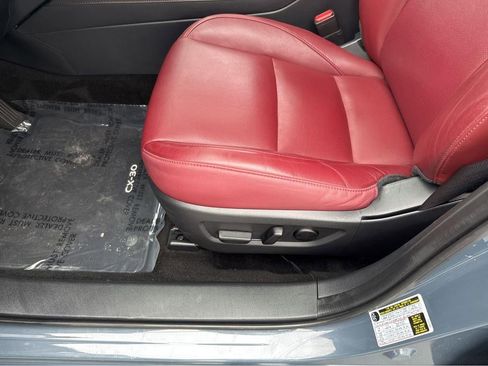 Used 2025 MAZDA CX-30 AWD 2.5 S w/ Preferred Package image 4