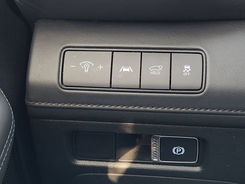 Used 2023 Hyundai Santa Fe SEL w/ Premium Package image 23