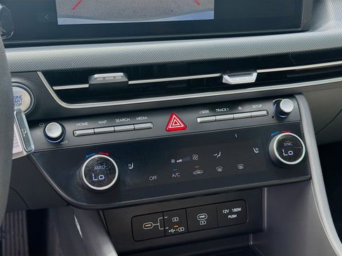 Used 2025 Hyundai Sonata SEL image 14