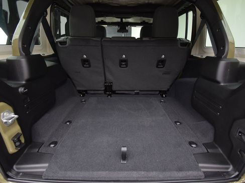 New 2026 Jeep Wrangler Rubicon image 39