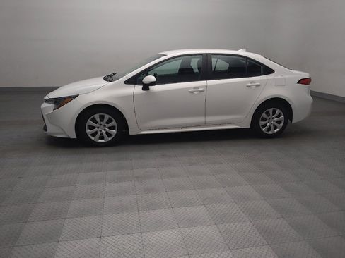 Used 2024 Toyota Corolla LE FWD image 2