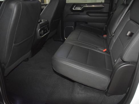 Used 2025 Chevrolet Silverado 2500 LTZ w/ LTZ Plus Package AWD/4WD image 47