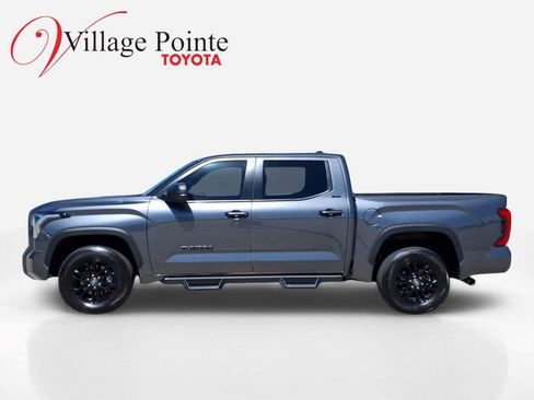 Used 2025 Toyota Tundra SR5 AWD/4WD image 2