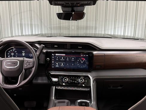 Used 2026 GMC Sierra 3500 Denali Ultimate AWD/4WD image 37