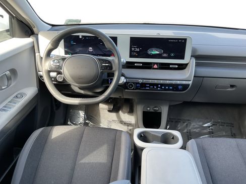 Used 2024 Hyundai Ioniq 5 SEL RWD image 13