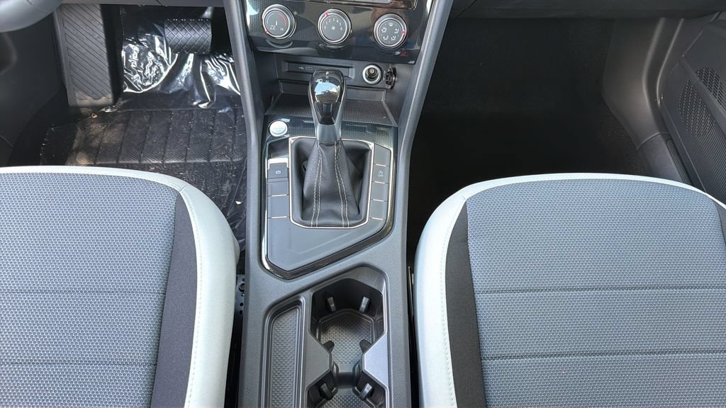 New 2026 Volkswagen Taos S FWD image 19
