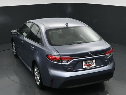 Used 2026 Toyota Corolla LE FWD image 30
