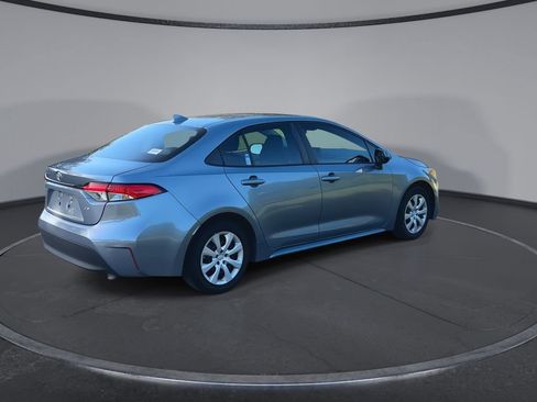 Used 2024 Toyota Corolla LE FWD image 8