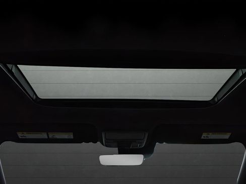 Used 2023 Honda Passport EX-L image 27