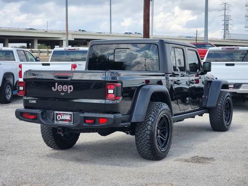 Used 2024 Jeep Gladiator Rubicon image 7