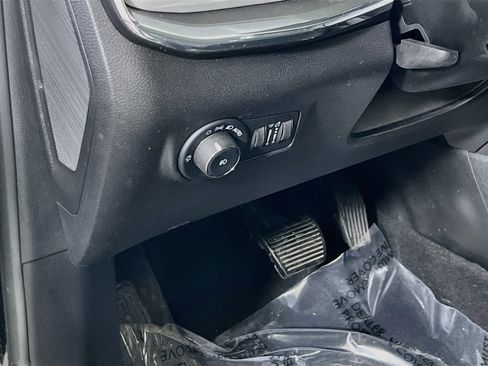 Used 2022 Jeep Compass Limited AWD/4WD image 10