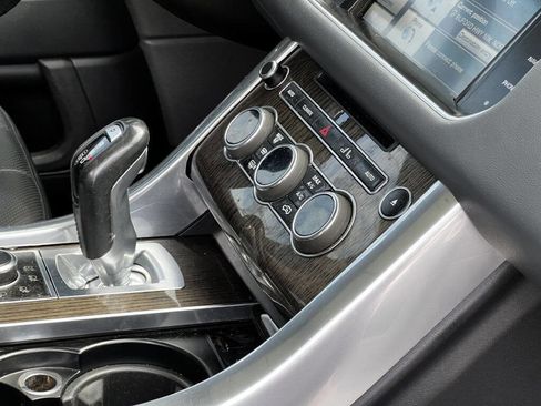 Used 2014 Land Rover Range Rover Sport Supercharged image 30