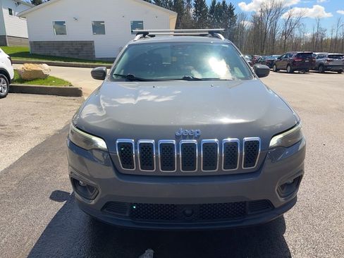 Used 2021 Jeep Cherokee Latitude Plus image 4