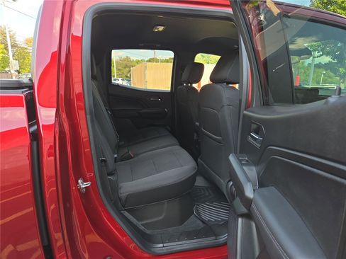 Used 2023 Chevrolet Colorado LT w/ LT Convenience Package image 30