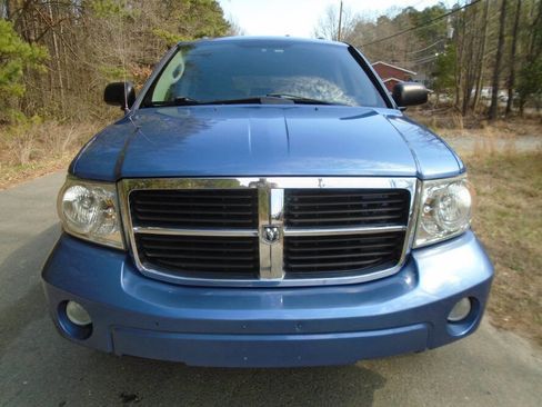 Used 2007 Dodge Durango SLT image 2