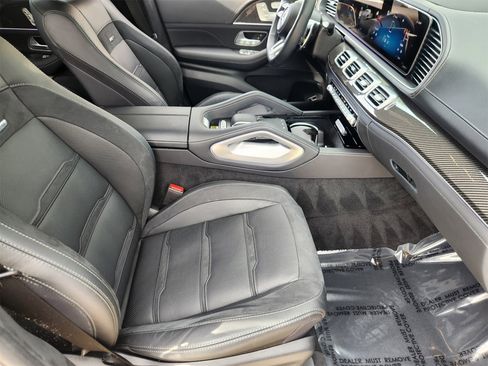 Used 2025 Mercedes-Benz GLS 63 AMG GLS 63 AMG image 13