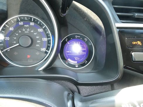 Used 2015 Honda Fit LX image 12