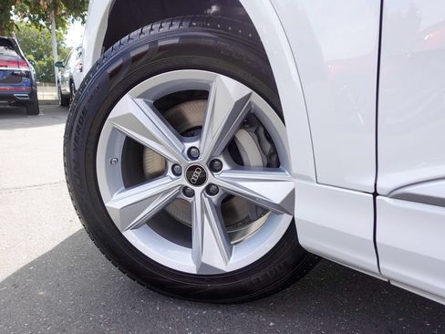 New 2026 Audi Q7 2.0T Premium AWD/4WD image 10