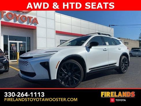 New 2025 Toyota Crown Signia image 1