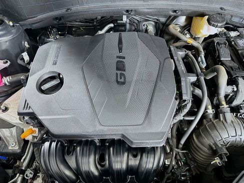 Certified 2025 Kia Sportage X-Pro AWD/4WD image 35
