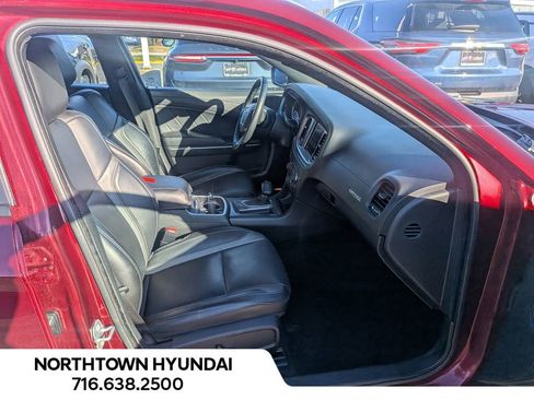 Used 2023 Dodge Charger SXT w/ Plus Group image 35