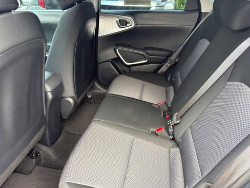 Certified 2025 Kia Soul LX w/ LX Technology Package FWD image 26
