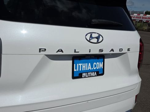 Used 2022 Hyundai Palisade Calligraphy w/ Cargo Package FWD image 15