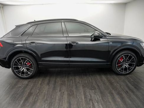 Used 2021 Audi Q8 Premium Plus w/ Premium Plus Package AWD/4WD image 6