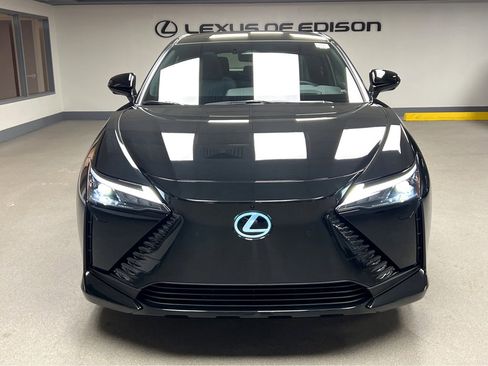 New 2026 Lexus RZ 450e AWD image 2