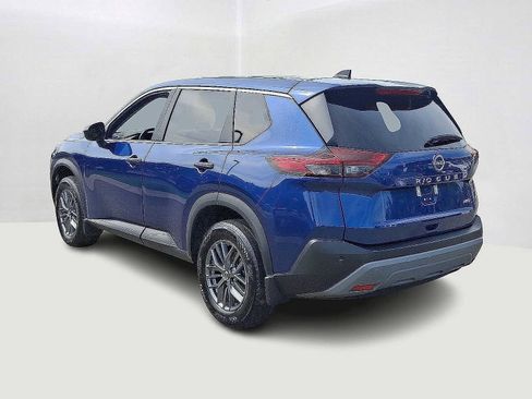 Used 2023 Nissan Rogue S image 9