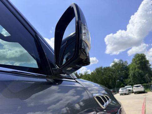 Used 2015 INFINITI QX80 2WD w/ 22" Wheel Package image 26