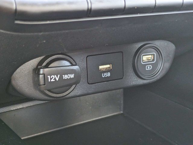 Used 2023 Hyundai Elantra SE FWD image 26