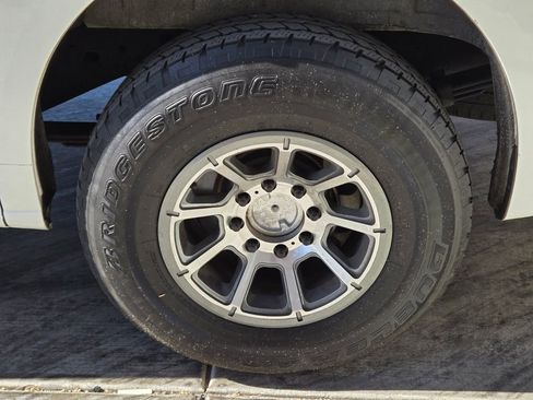 Used 2017 Nissan NV 3500 S RWD image 11