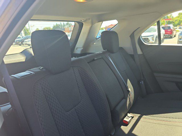 Used 2015 Chevrolet Equinox LS AWD/4WD image 38