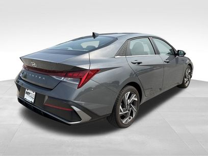 Used 2025 Hyundai Elantra SEL