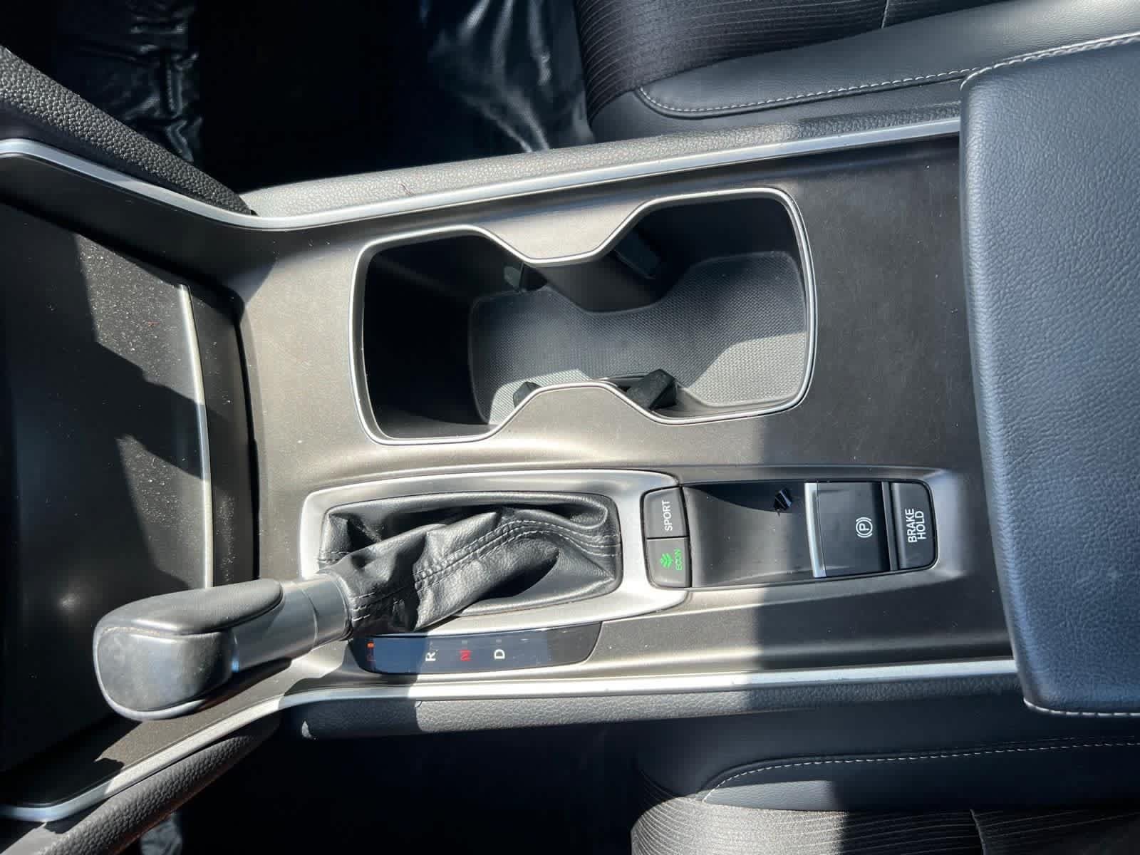 Used 2018 Honda Accord Sport image 21
