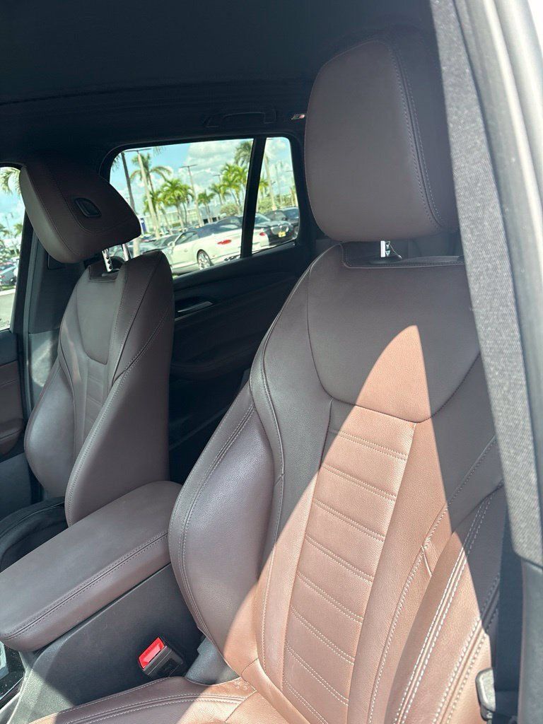 Used 2024 BMW X3 xDrive30i w/ Premium Package AWD/4WD image 6