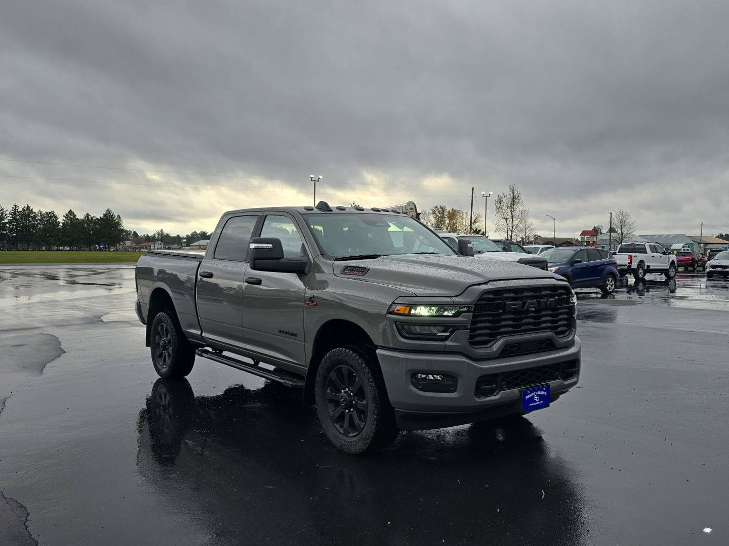 Used 2026 RAM 2500 Big Horn AWD/4WD image 7