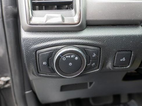 Used 2019 Ford Ranger XLT w/ Equipment Group 302A Luxury AWD/4WD image 14