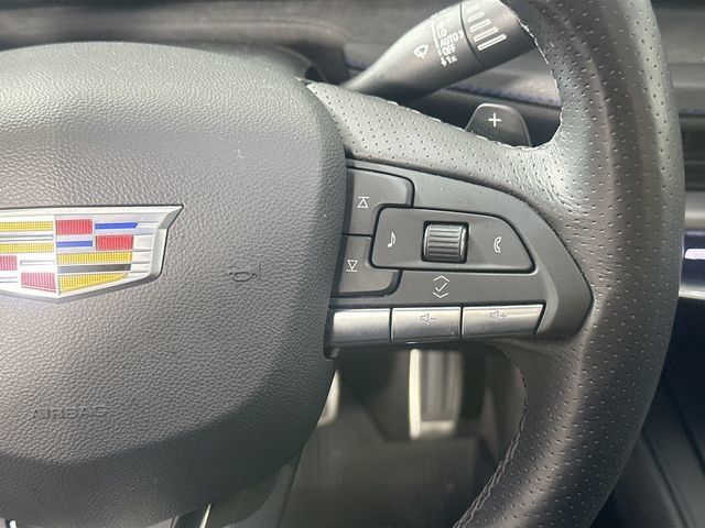 Used 2024 Cadillac XT4 Sport w/ Technology Package AWD/4WD image 23