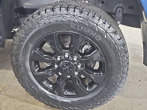 Used 2022 RAM 2500 Limited w/ Night Edition AWD/4WD image 38