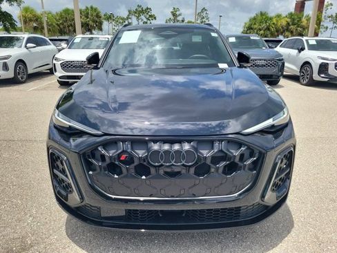 Certified 2025 Audi SQ5 Premium Plus AWD/4WD image 3