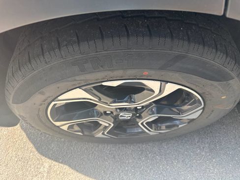 Used 2017 Honda CR-V Touring image 9
