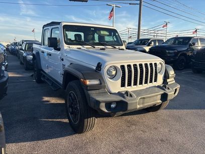 Used 2020 Jeep Gladiator Sport w/ Trailer Tow Package