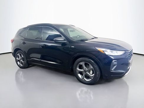 Used 2023 Ford Escape ST-Line w/ Tech Pack #1 FWD image 24