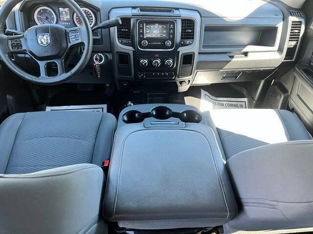 Used 2018 RAM 3500 Tradesman w/ Chrome Appearance Group AWD/4WD image 15