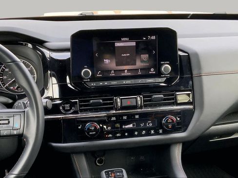 Used 2025 Nissan Pathfinder Rock Creek AWD/4WD image 6