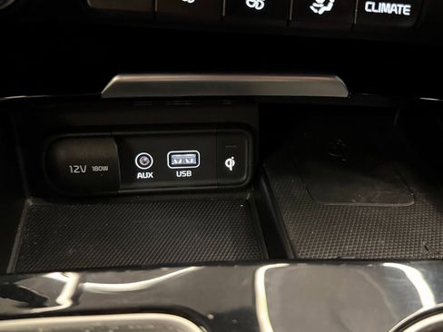 Used 2020 Kia Stinger GT-Line image 14