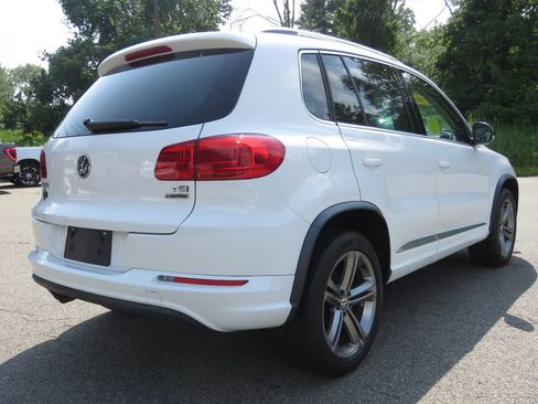 Used 2017 Volkswagen Tiguan Sport AWD/4WD image 5