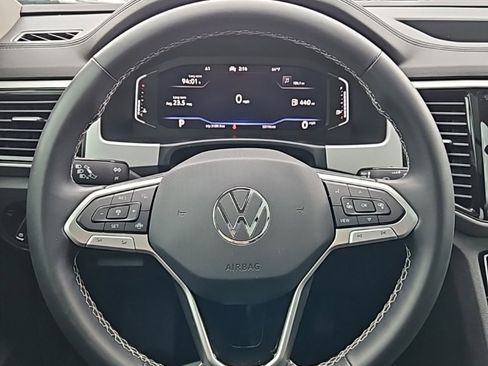 Used 2022 Volkswagen Atlas SE image 35